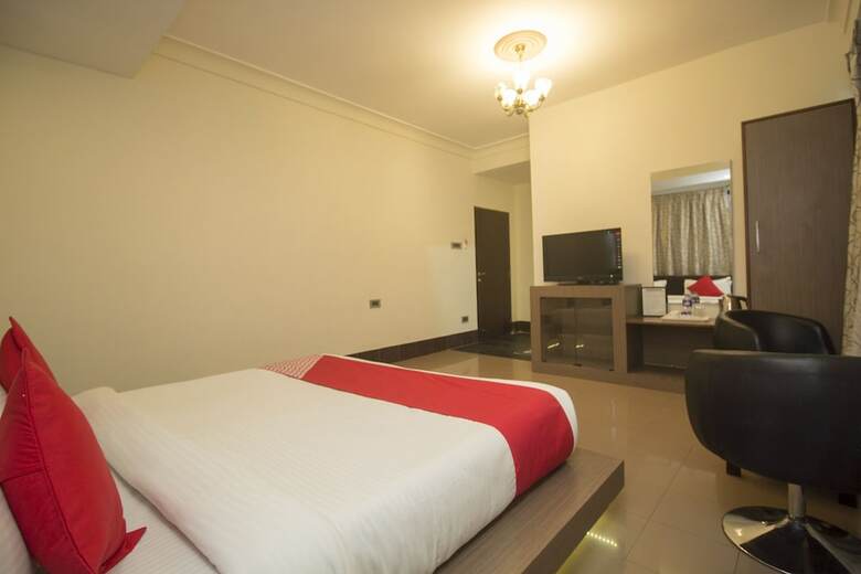 Oyo 24798 Kiwi Hotel Yavachi