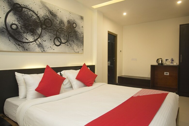 Oyo 24798 Kiwi Hotel Yavachi