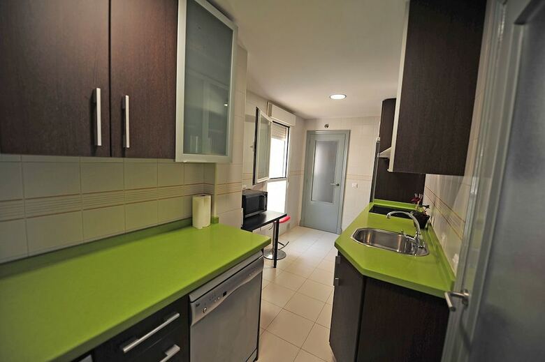 Apartamentos Luminoso 3 Dormitorios Bien Comunicado
