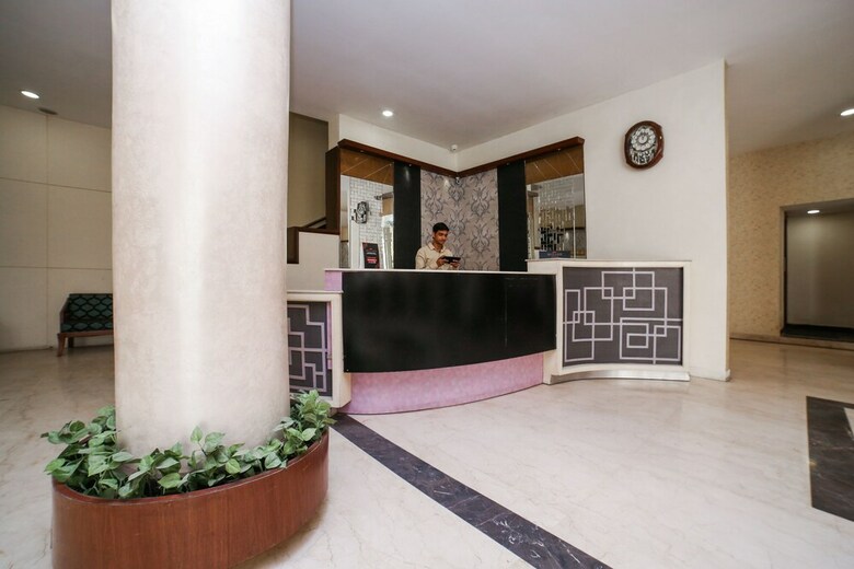 Hotel Edition O 30052 Chinmay Resorts