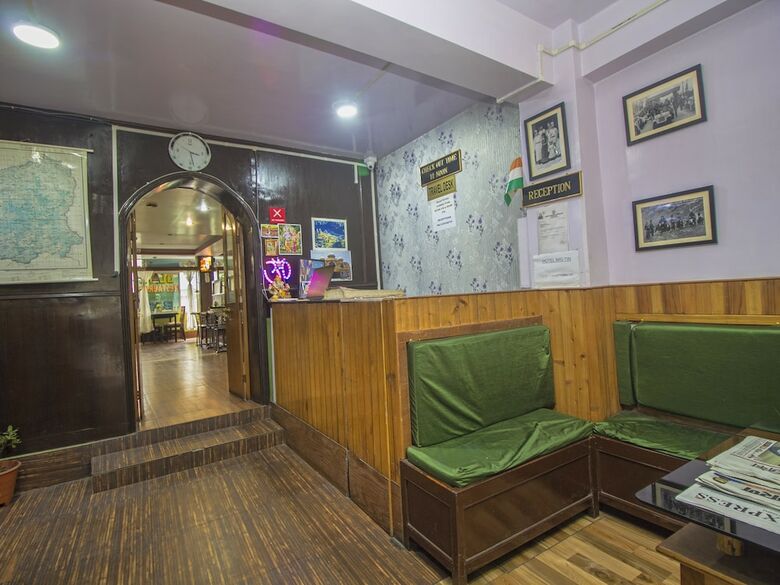 Oyo 23629 Hotel Migtin