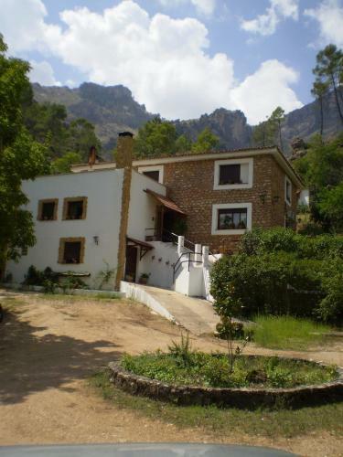 Hotel Rural "hospederia Las Ca�adillas"