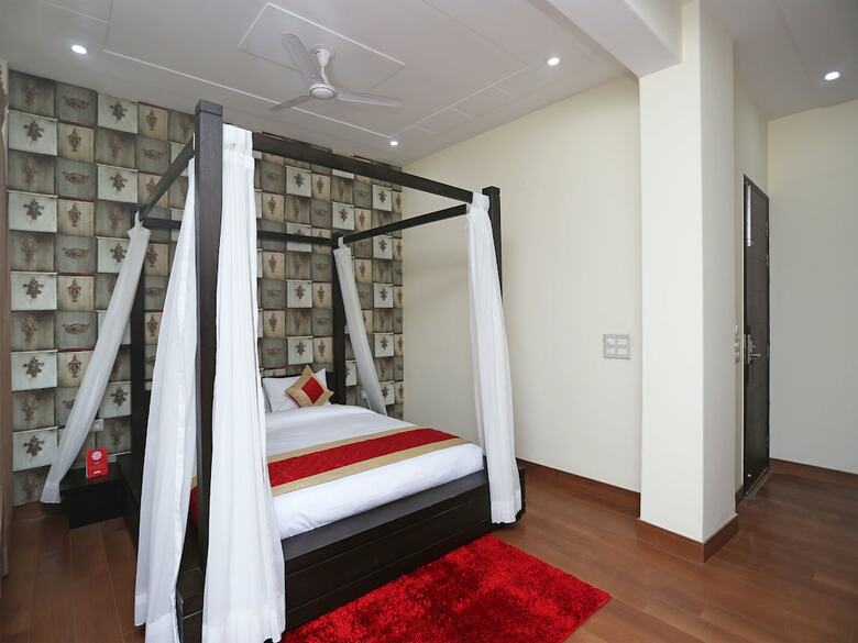 Hotel Capital O 14259 Pine Grove
