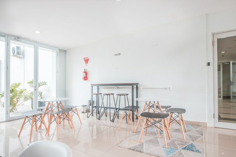 Hostal Oyo Flagship 214 Appartel Taman Melati