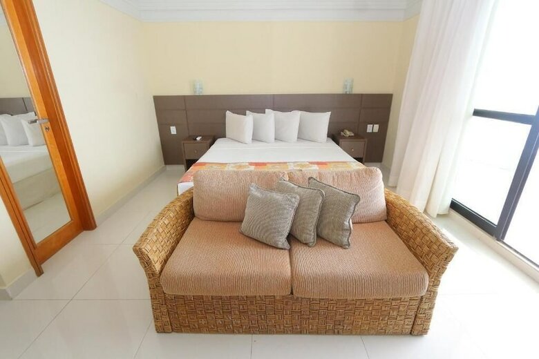 Tropical Executive Hotel