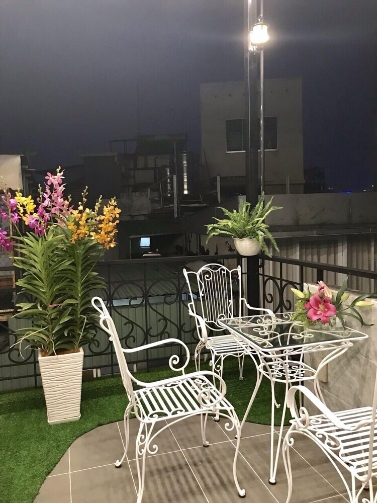 Louis Hotel - Bui Vien Walking Street