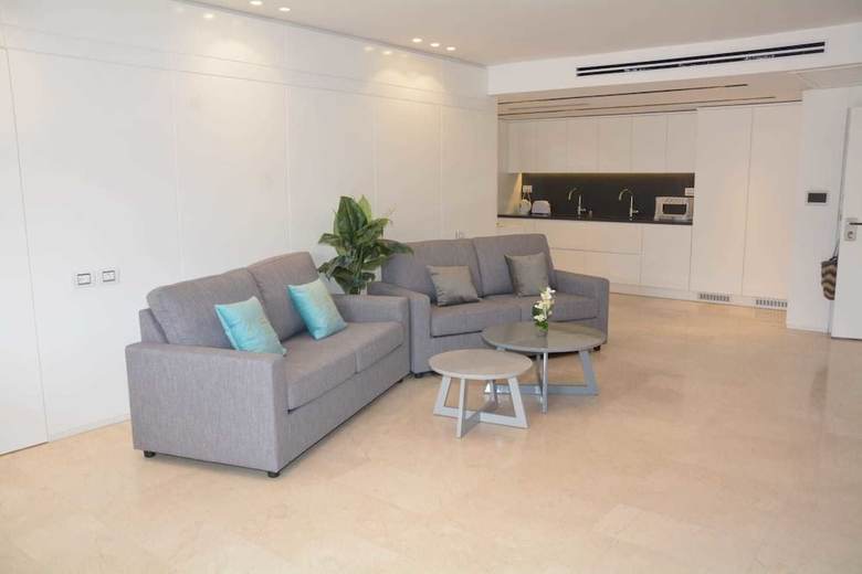 Apartamento Renovated White 3bd Next To Beach - Pool