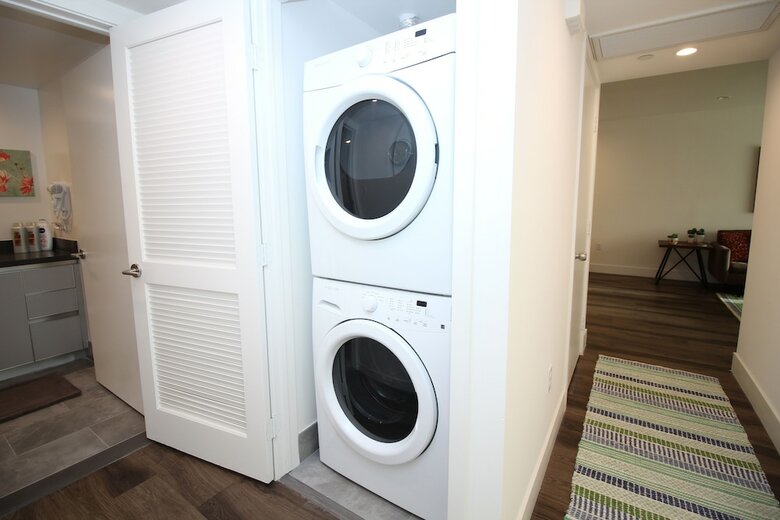 Apartamentos La Luxury Suites Free Parking 2bd2ba