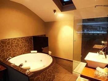 Hostal La Vi�a