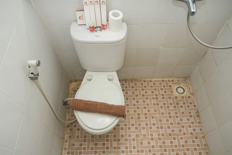 Ethnic And Comfy 2br The Suites Metro Apartment