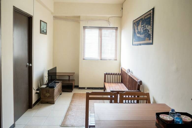 Ethnic And Comfy 2br The Suites Metro Apartment