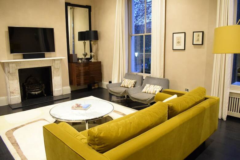 3 Bedroom Apartment In Kensington