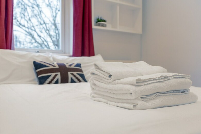 Spacious 2 Bedroom Apartment In Trendy Dalston