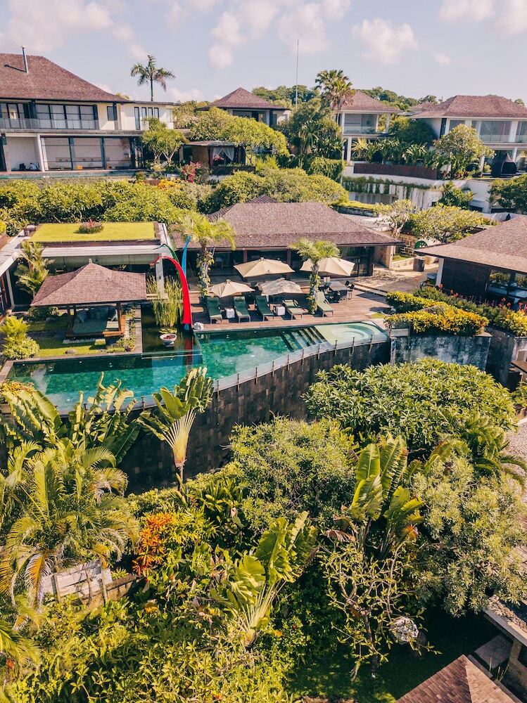 Luxury Clifftop Villas Of Bali