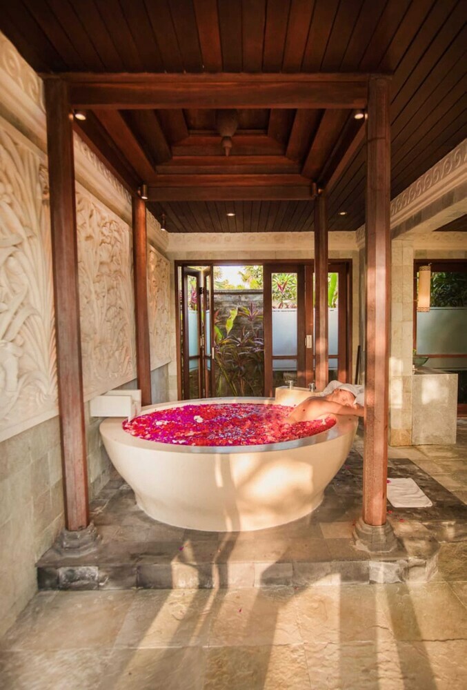 Luxury Clifftop Villas Of Bali