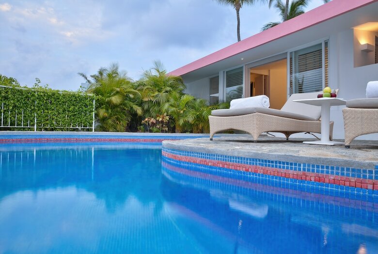 Hotel Las Brisas