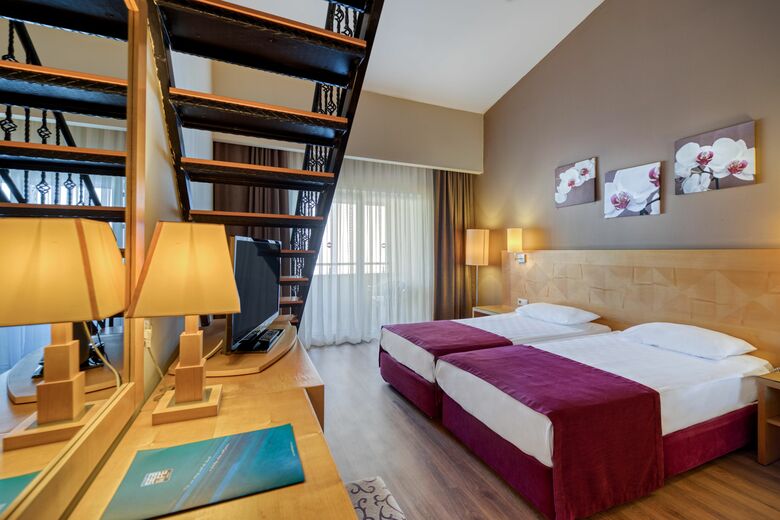 Hotel Aska Buket