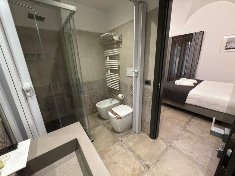 Hotel Etnea 454   Catania Luxury Rooms