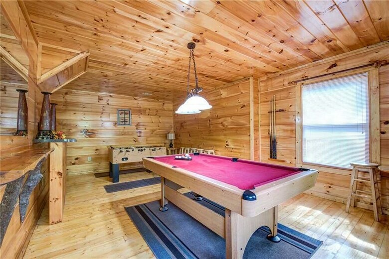 Cabin Of Dreams - Three Bedroom Cabin