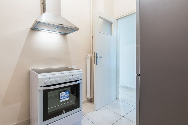 Victoria Familia Apartments