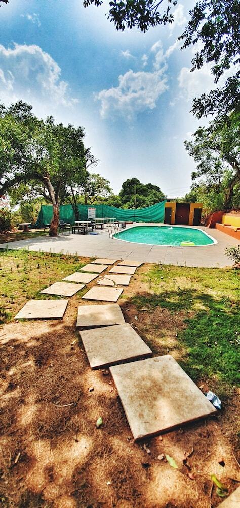 Hotel Vimal Holidays Resort