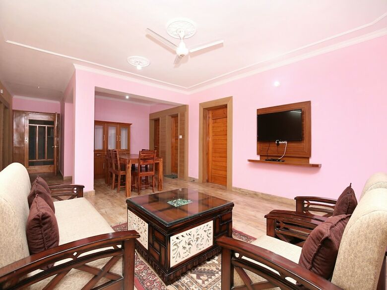 Apartamentos Oyo 15254 Home Scenic Studio Barog
