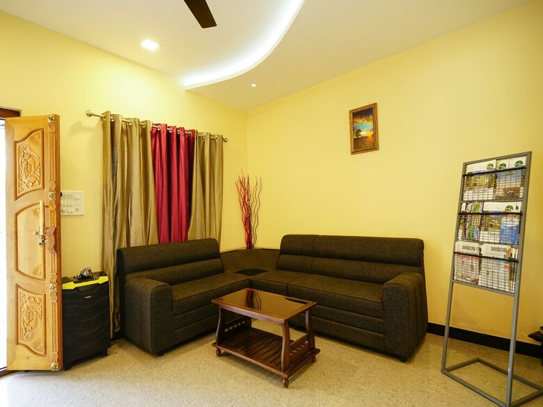 Apartamentos Oyo 16630 Home Cocoa Tree Residency