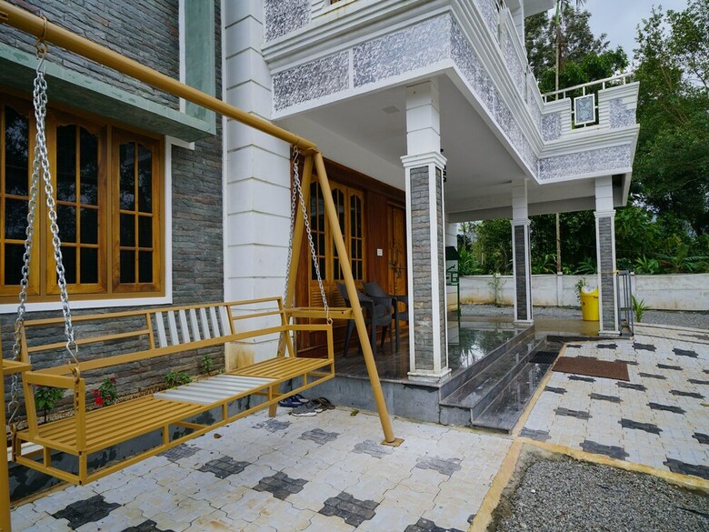 Apartamentos Oyo 16630 Home Cocoa Tree Residency