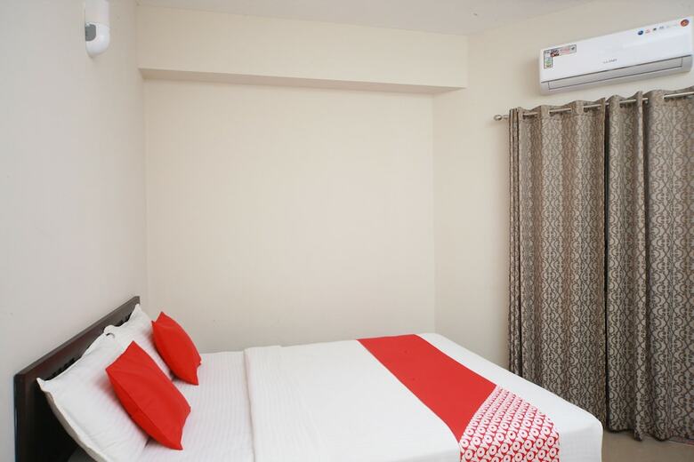 Hotel Oyo 27660 Aptin Vanila Suites