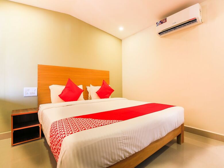 Hotel Oyo 23067 Kartik Resort