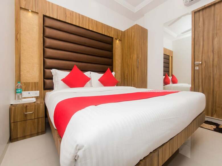 Oyo 15519 Hotel Grand Residency