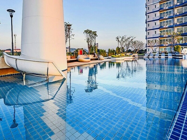 Supalai Mare Pattaya Condo Sea View By Dome