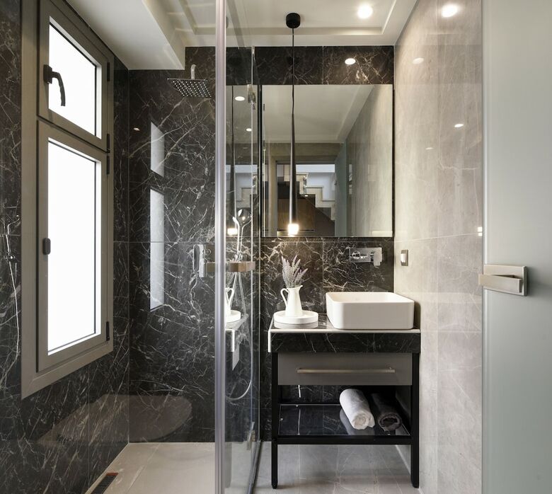 Hotel Serenity Suites