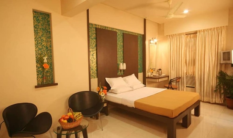 Hotel Srikrishna Paradise