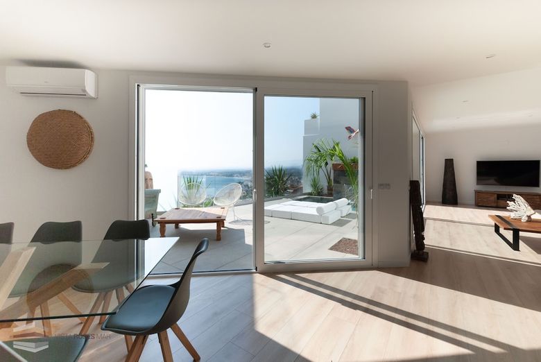 Apartamentos Vista Roses Mar - Cap Ponent