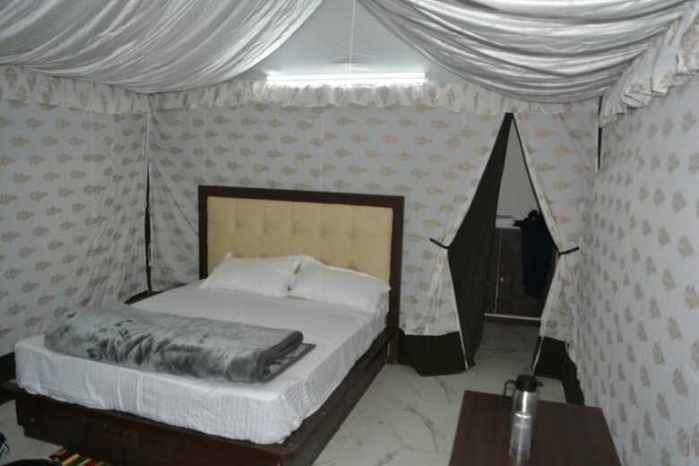 Hotel Gurugram Resort