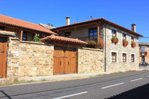 Bed & Breakfast Centro De Turismo Rural La Veleta