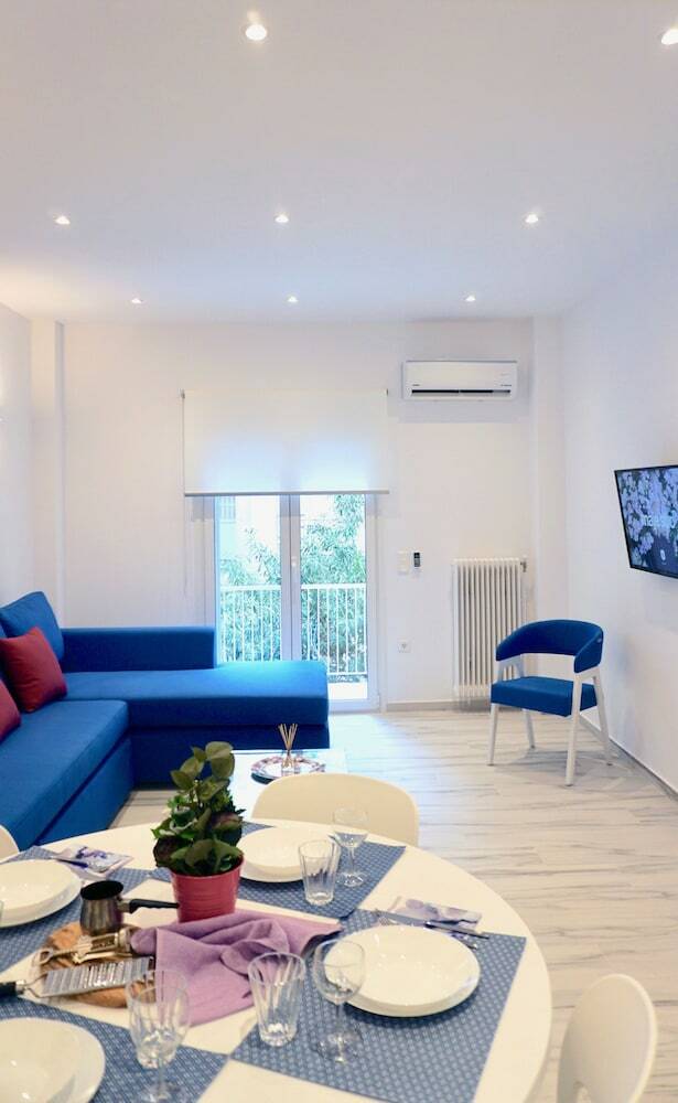 Apartamentos Central Bright Apt In Athens Near Metro