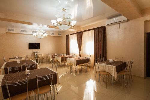 Golden House Hotel