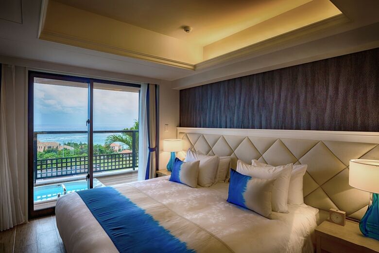 Hotel Shigira Mirage