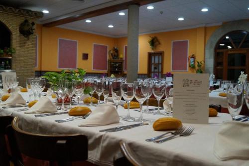 Hostal Restaurante El Surtidor