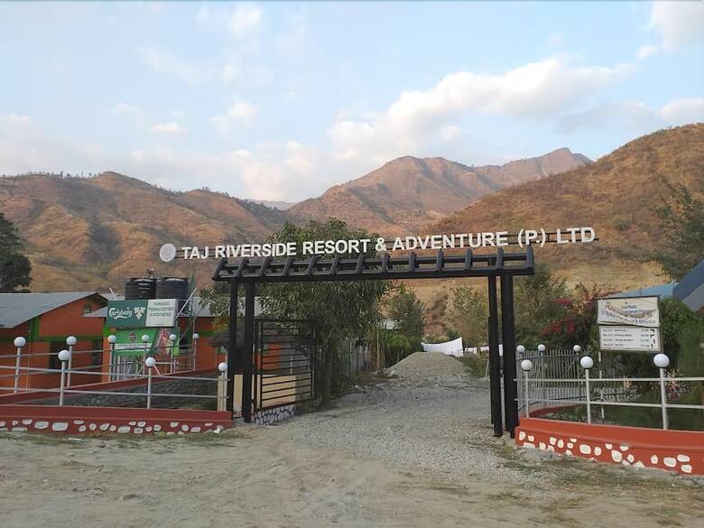 Apartamento Taj Riverside Resort And Adventure