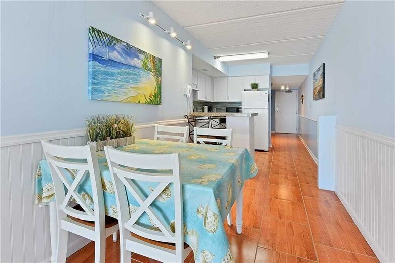 Jacksonville Beachdrifter 406 - Two Bedroom Condo