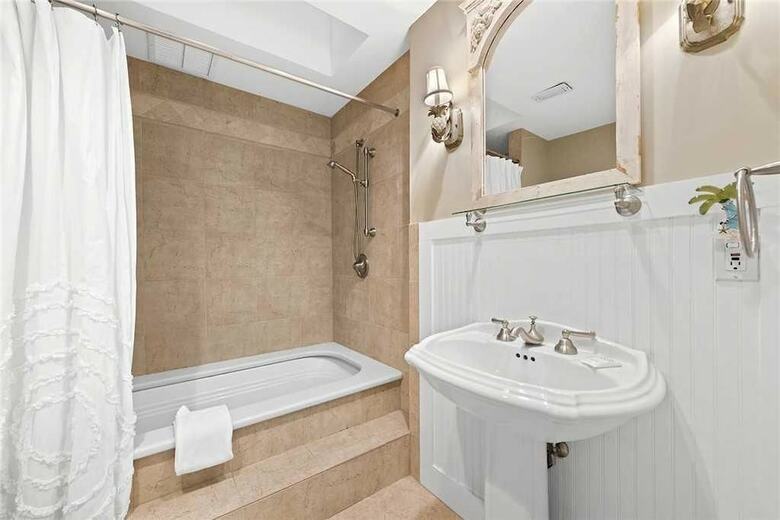 Fishermans Cove 45 - Two Bedroom Condo
