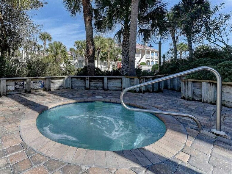 Hibiscus 302d - Three Bedroom Condo