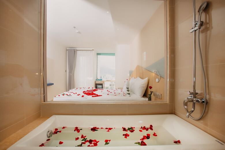 Le's Cham Hotel