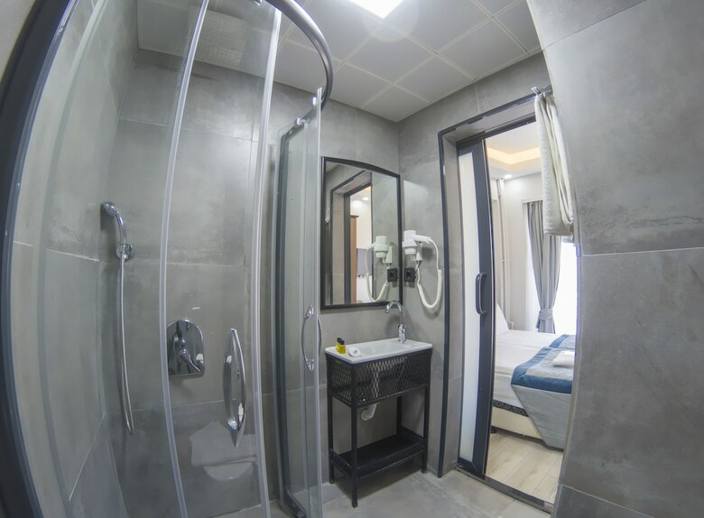 Sirkeci Esen Hotel