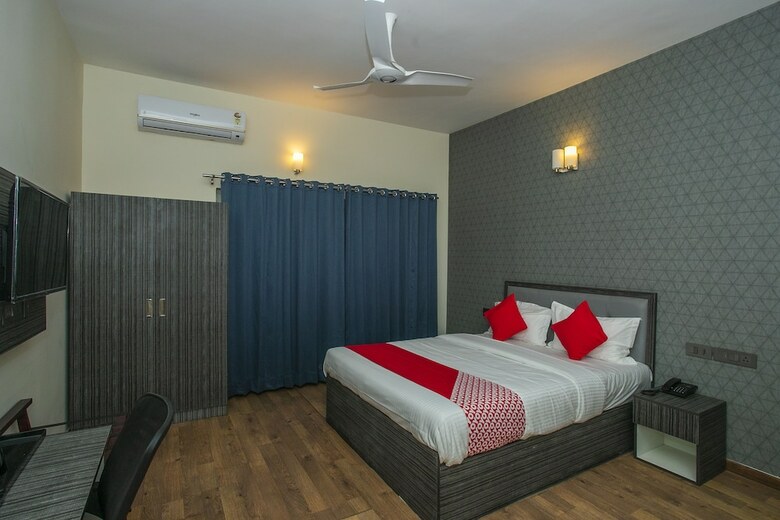 Hotel Oyo 27065 Eden Au Lac