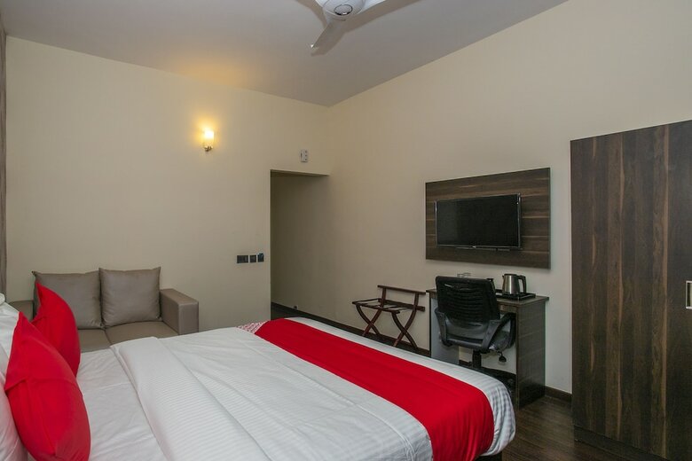 Hotel Oyo 27065 Eden Au Lac