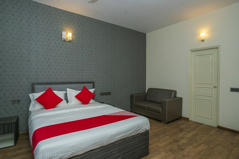 Hotel Oyo 27065 Eden Au Lac